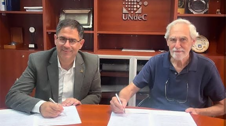 La UNdeC y la UBA unen esfuerzos para proteger a los flamencos en la Laguna Brava